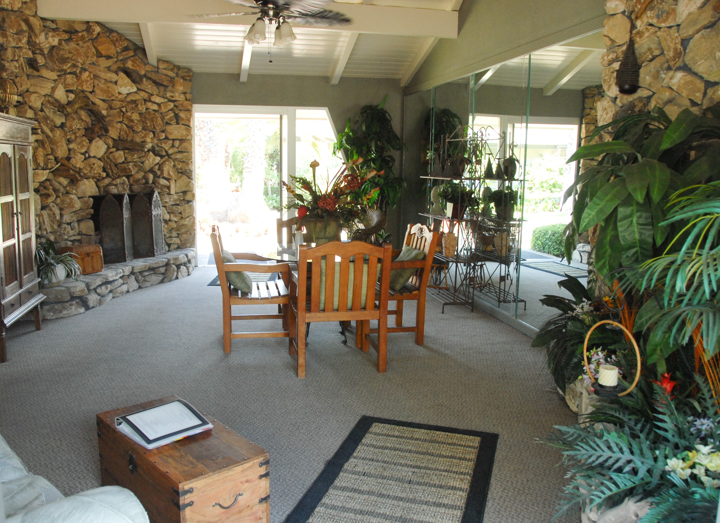 Reef Apartments Apartments in Fresno, CA